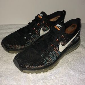 nike flyknit airmax size: 10.5 mens